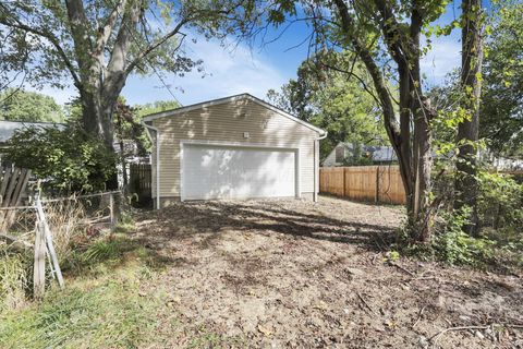 Tiny photo for 2625 Clybourne Road, Columbus, OH 43231 (MLS # 225037684)