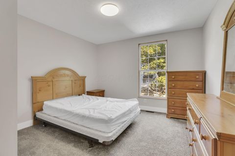 Tiny photo for 2625 Clybourne Road, Columbus, OH 43231 (MLS # 225037684)