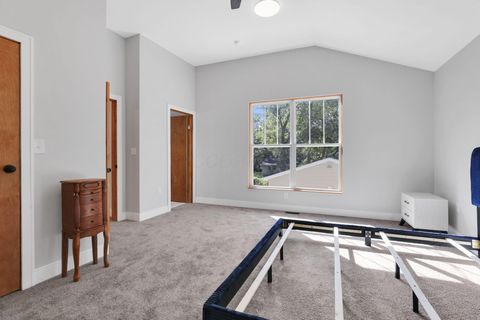 Tiny photo for 2625 Clybourne Road, Columbus, OH 43231 (MLS # 225037684)