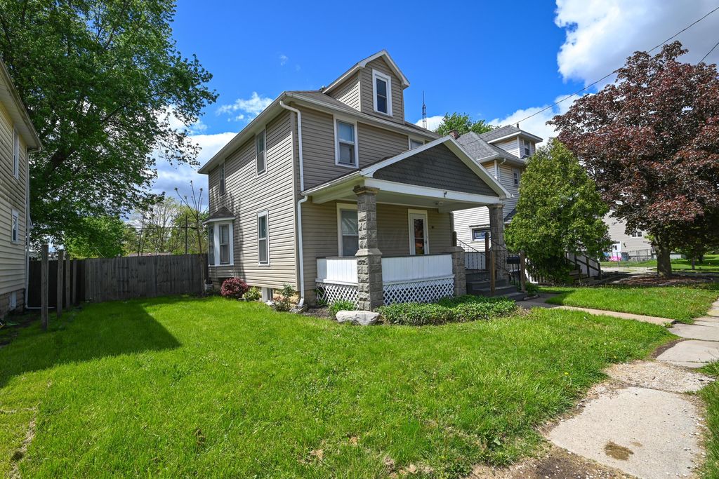 Photo of 681 Davids Street, Marion, OH 43302 (MLS # 226014730)