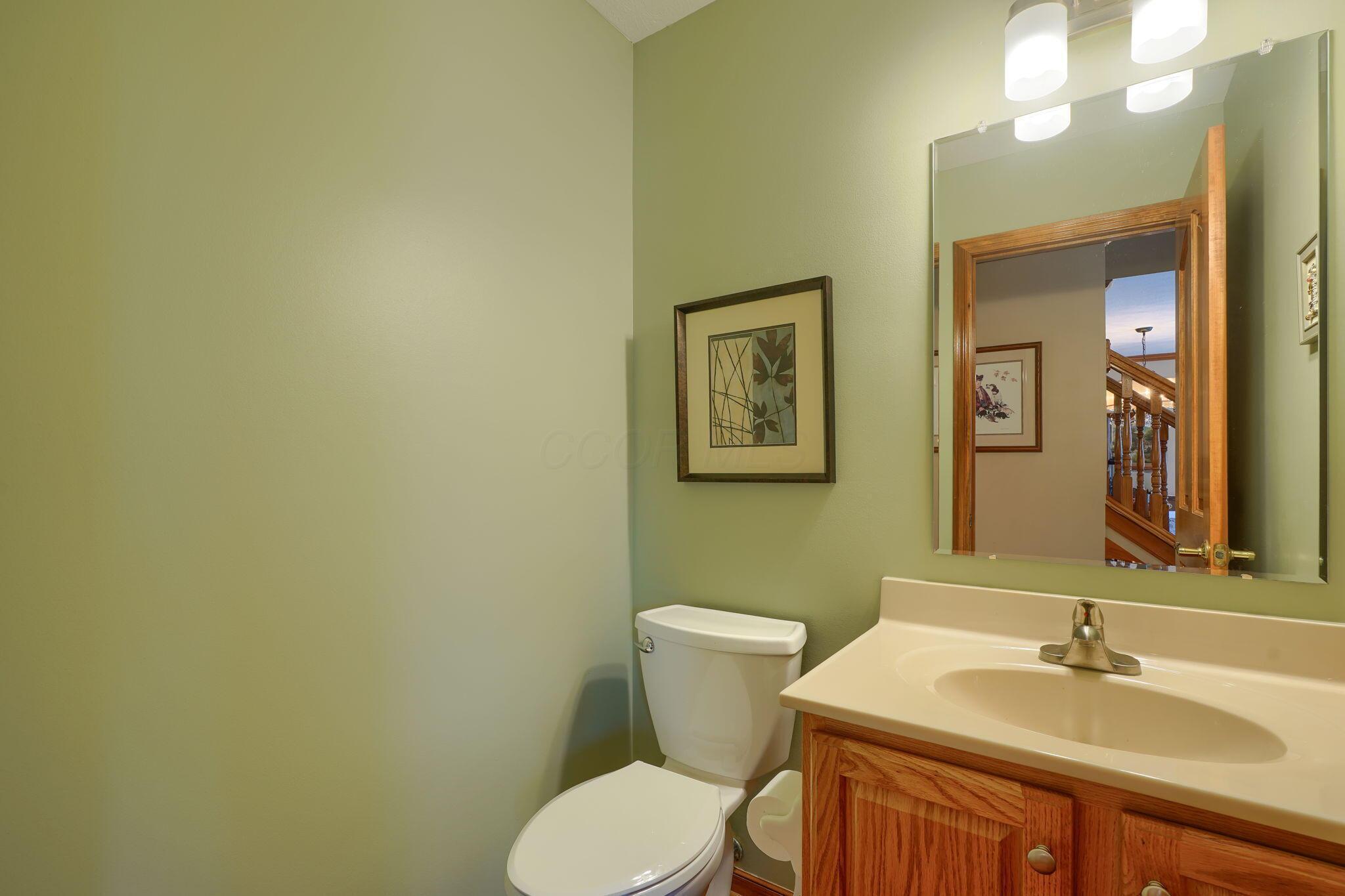 7334 Crossett Court, Canal Winchester, Ohio image 25