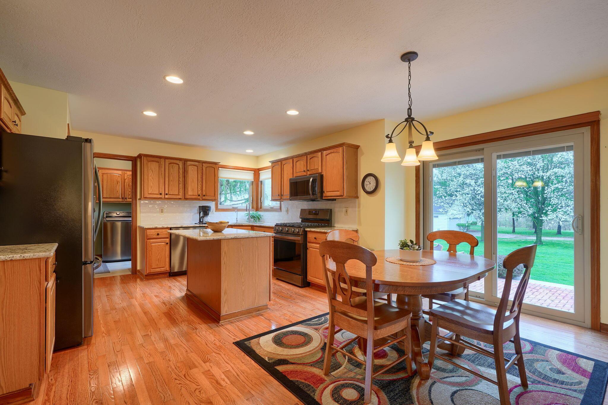 7334 Crossett Court, Canal Winchester, Ohio image 17