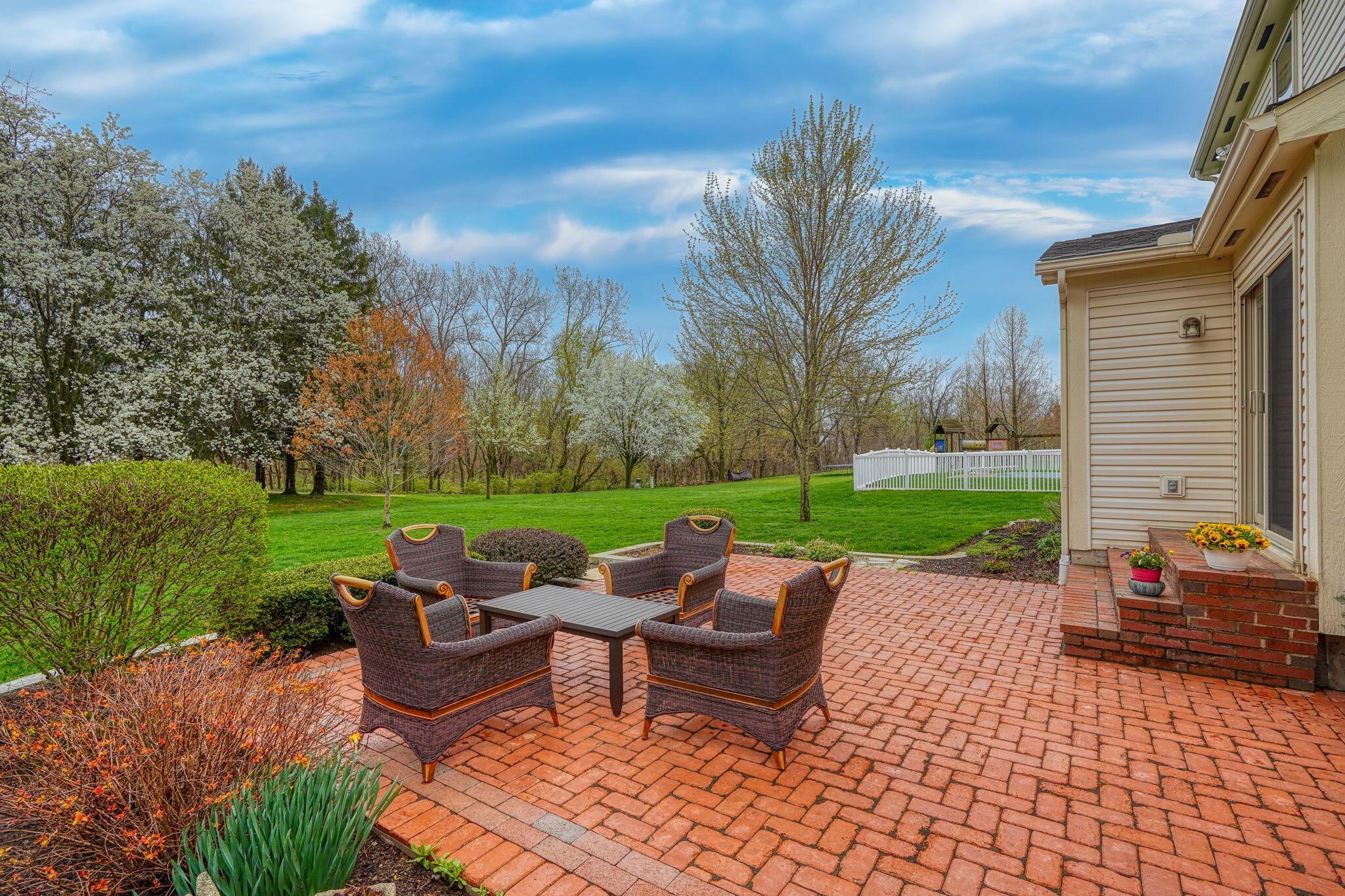7334 Crossett Court, Canal Winchester, Ohio image 5