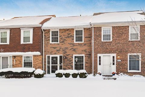 Tiny photo for 443 Clairbrook Avenue, Columbus, OH 43228 (MLS # 226002844)