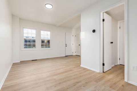 Tiny photo for 443 Clairbrook Avenue, Columbus, OH 43228 (MLS # 226002844)