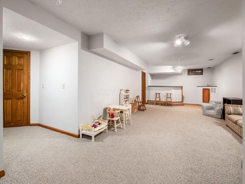 Tiny photo for 667 Salt Lick Lane, Columbus, OH 43230 (MLS # 226006499)