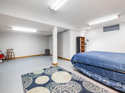 Tiny photo for 667 Salt Lick Lane, Columbus, OH 43230 (MLS # 226006499)