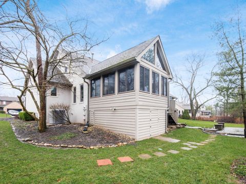 Tiny photo for 667 Salt Lick Lane, Columbus, OH 43230 (MLS # 226006499)