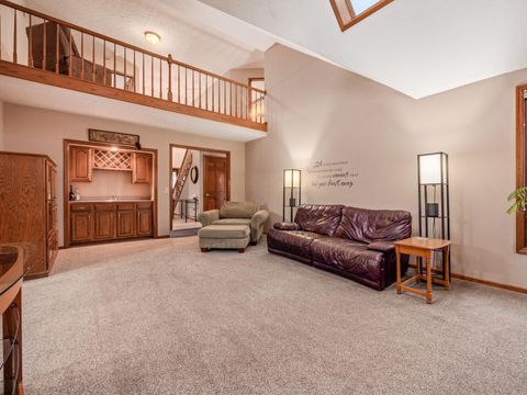 Tiny photo for 667 Salt Lick Lane, Columbus, OH 43230 (MLS # 226006499)