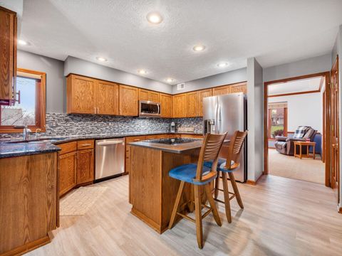 Tiny photo for 667 Salt Lick Lane, Columbus, OH 43230 (MLS # 226006499)