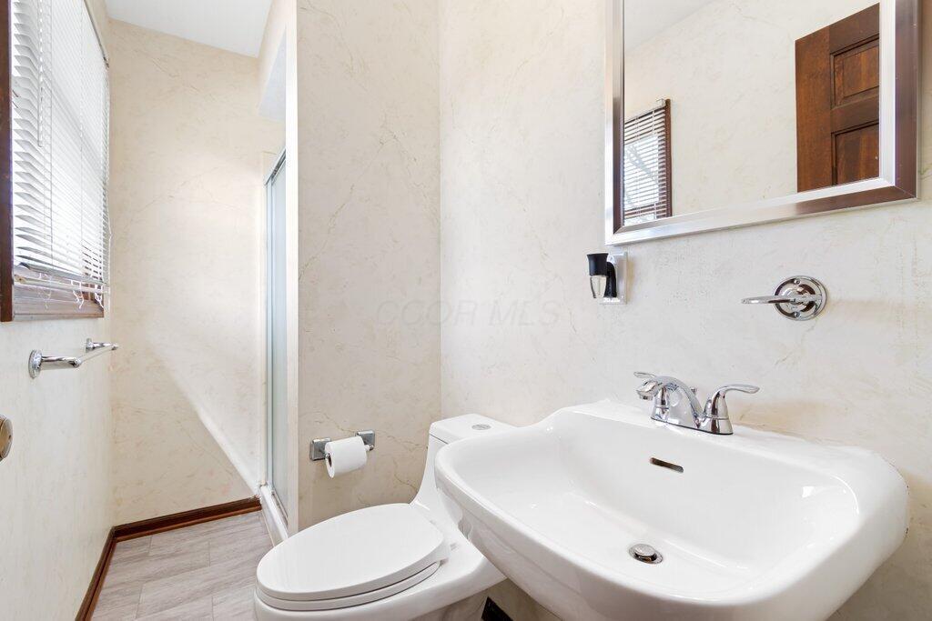 9595 Covan Drive, Westerville, Ohio image 20