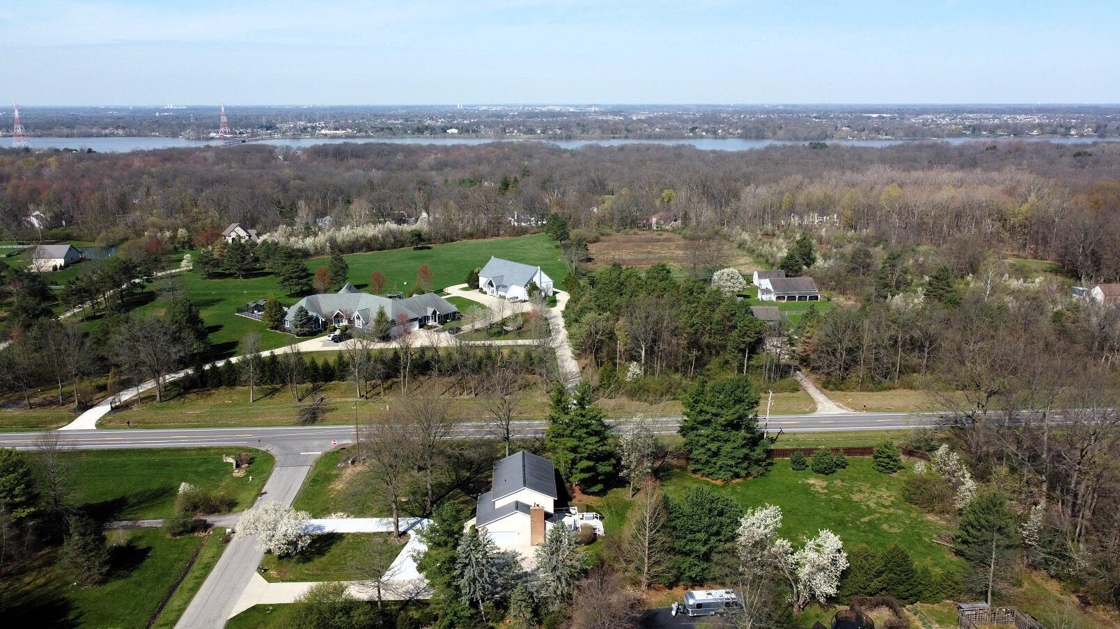 9595 Covan Drive, Westerville, Ohio image 35