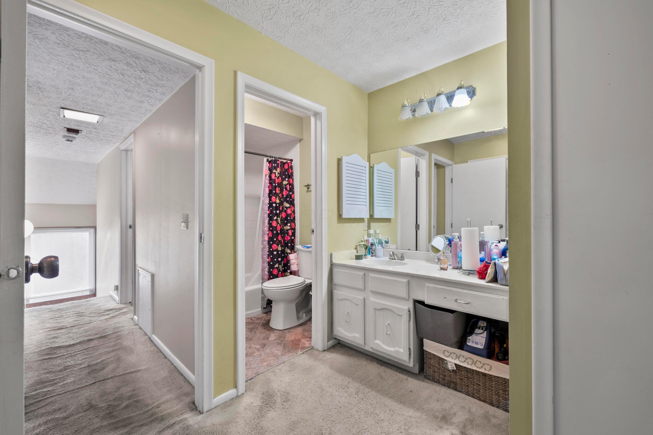 4796 Crazy Horse Lane, Westerville, Ohio image 16