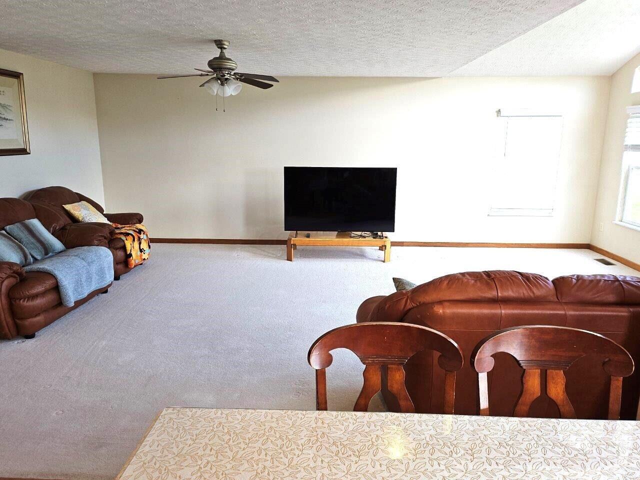 464 Highbanks Valley Drive, Newark, Ohio image 22