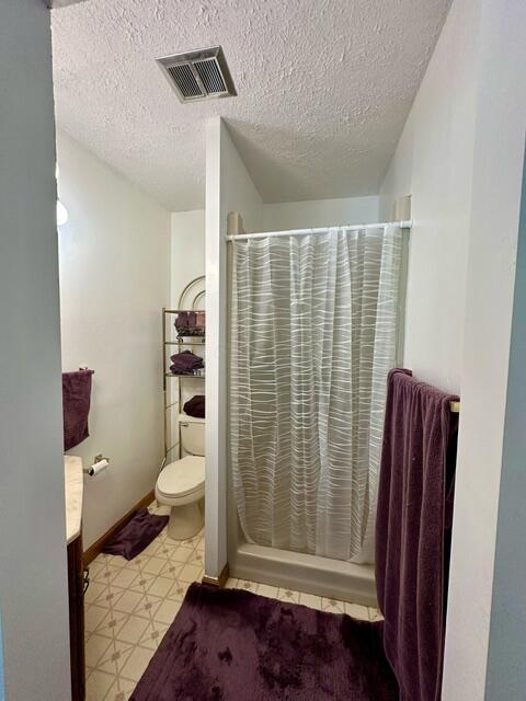 9431 Richards Road, Utica, Ohio image 22
