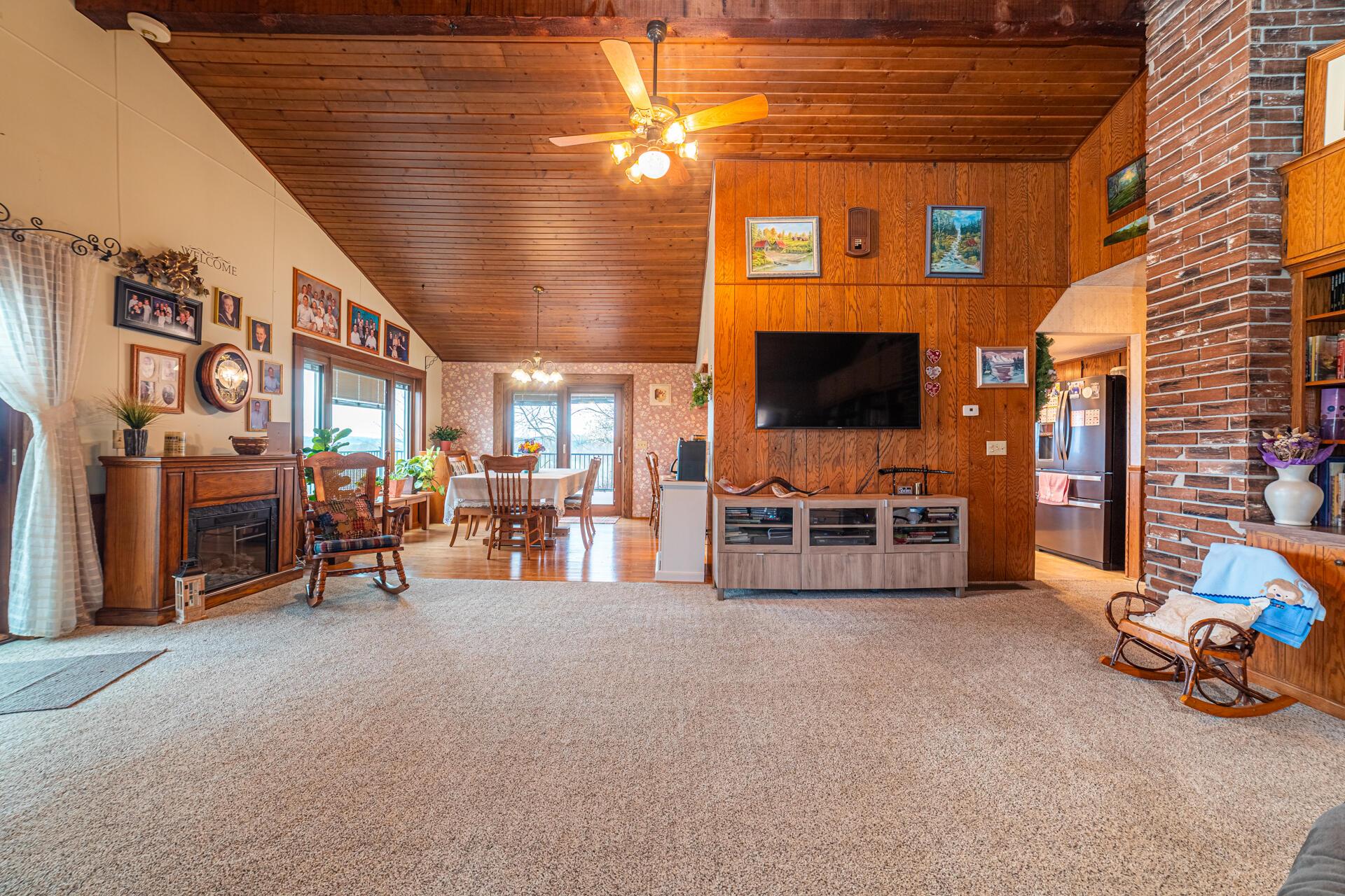 9431 Richards Road, Utica, Ohio image 10