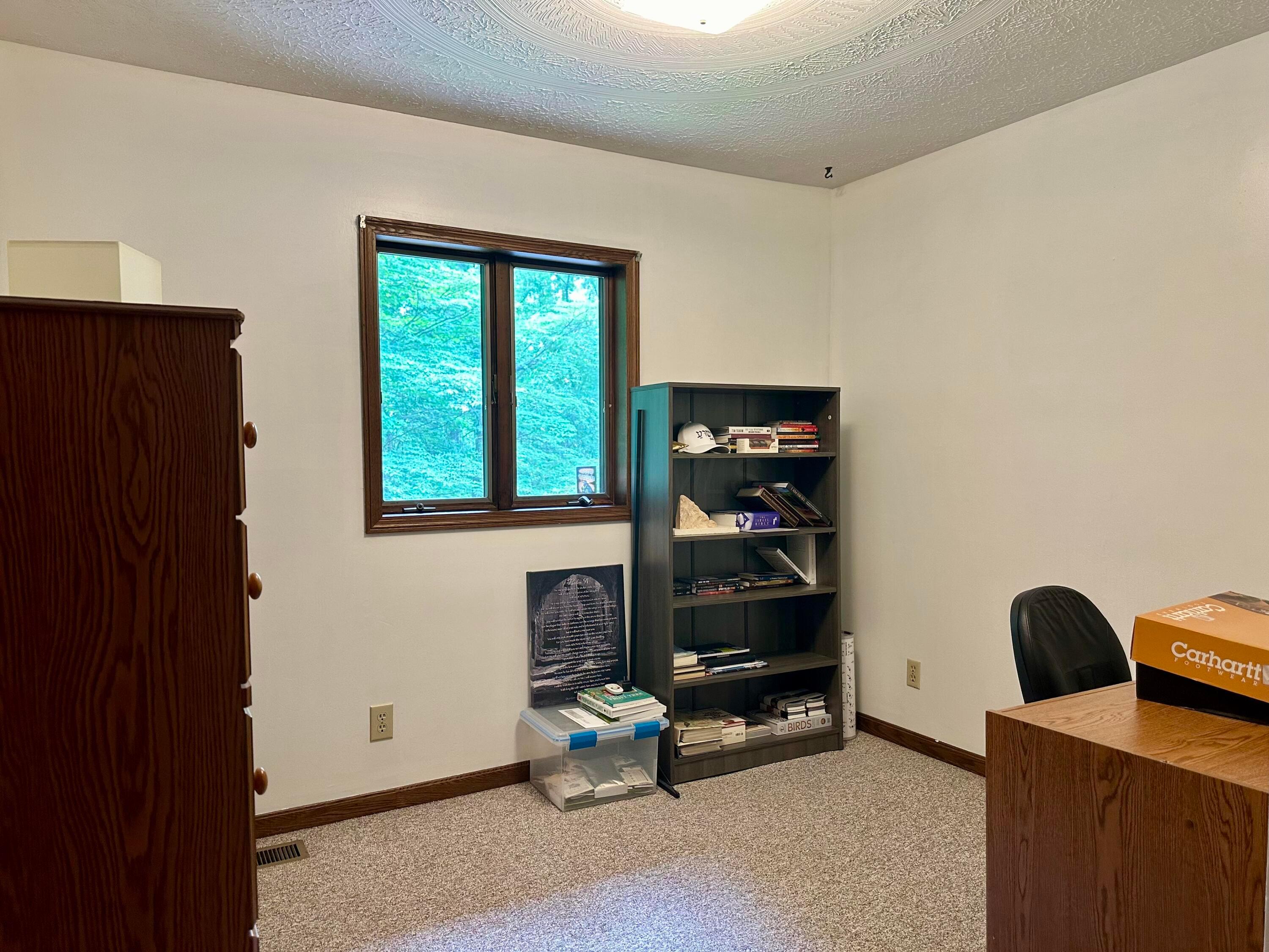 9431 Richards Road, Utica, Ohio image 27