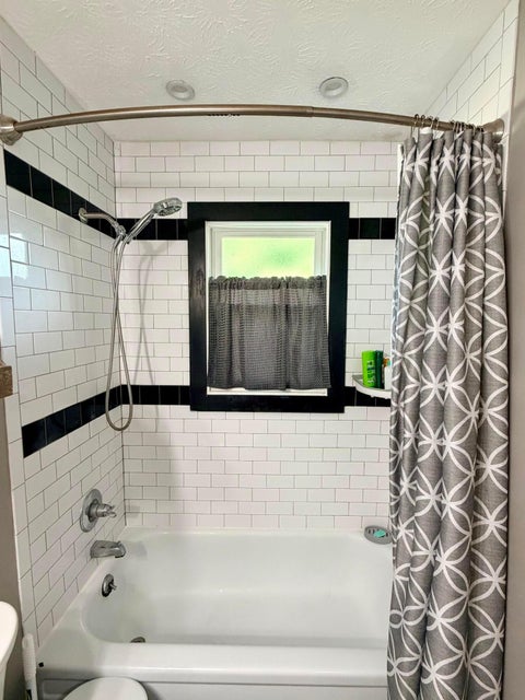 Tiny photo for 1836 Zimmer Street, Lancaster, OH 43130 (MLS # 226030778)