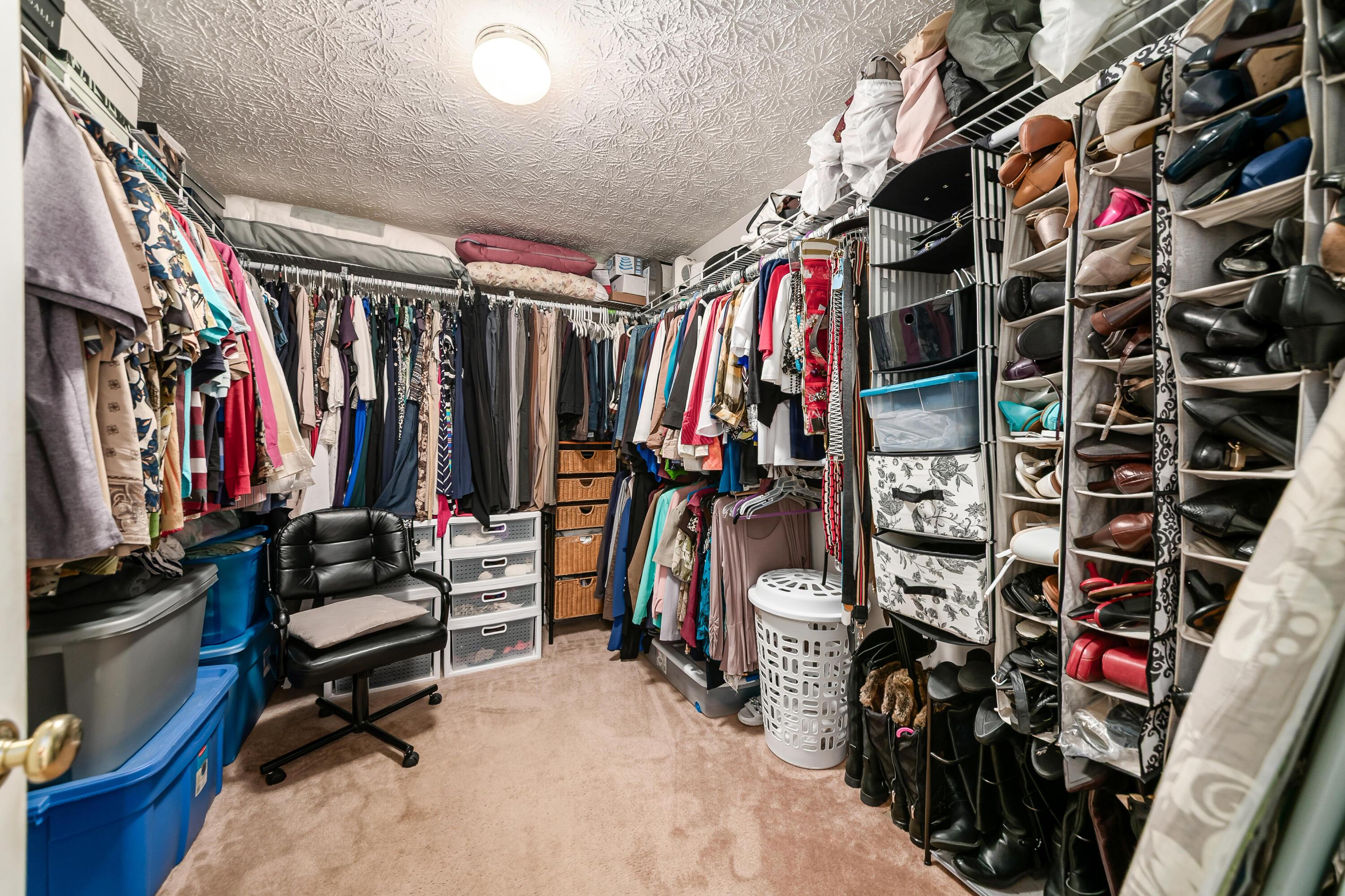 9019 Kingsley Drive, Reynoldsburg, Ohio image 32