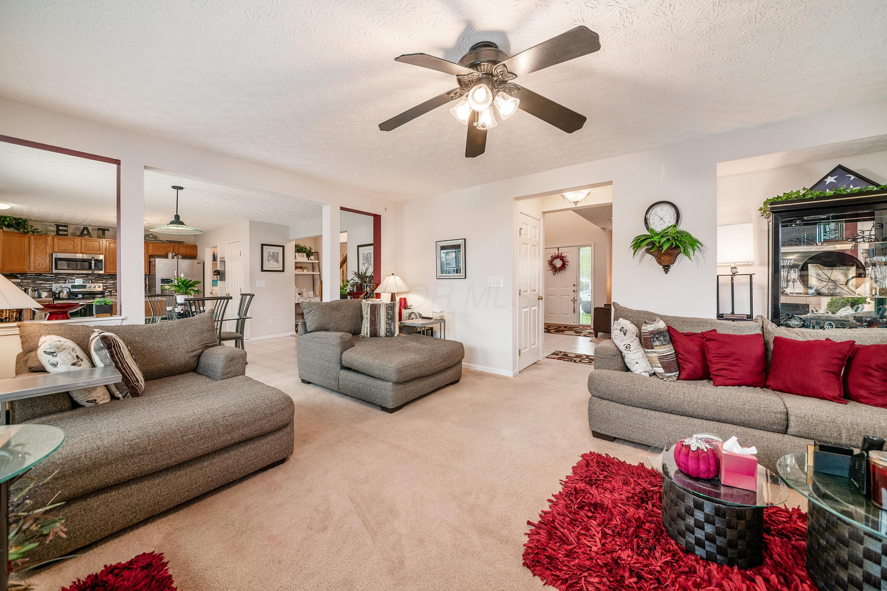 9019 Kingsley Drive, Reynoldsburg, Ohio image 13