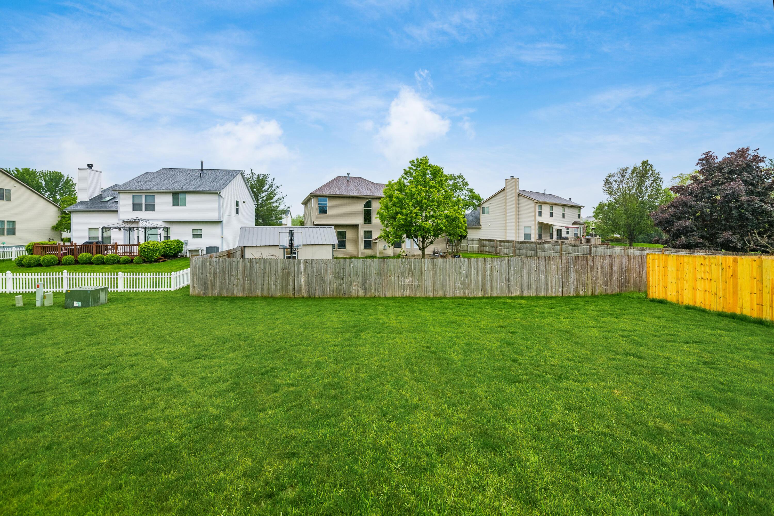 9019 Kingsley Drive, Reynoldsburg, Ohio image 41