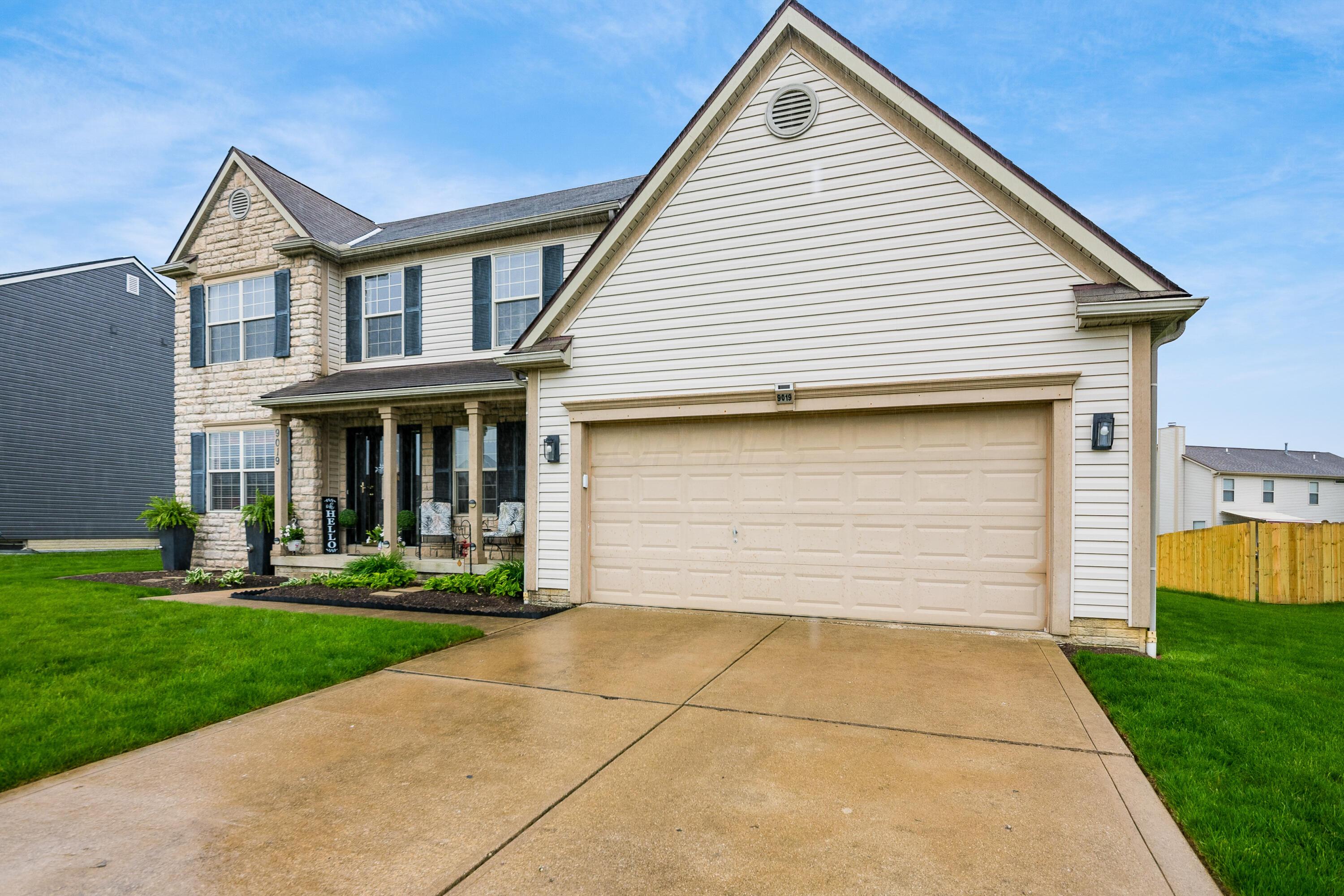 9019 Kingsley Drive, Reynoldsburg, Ohio image 3