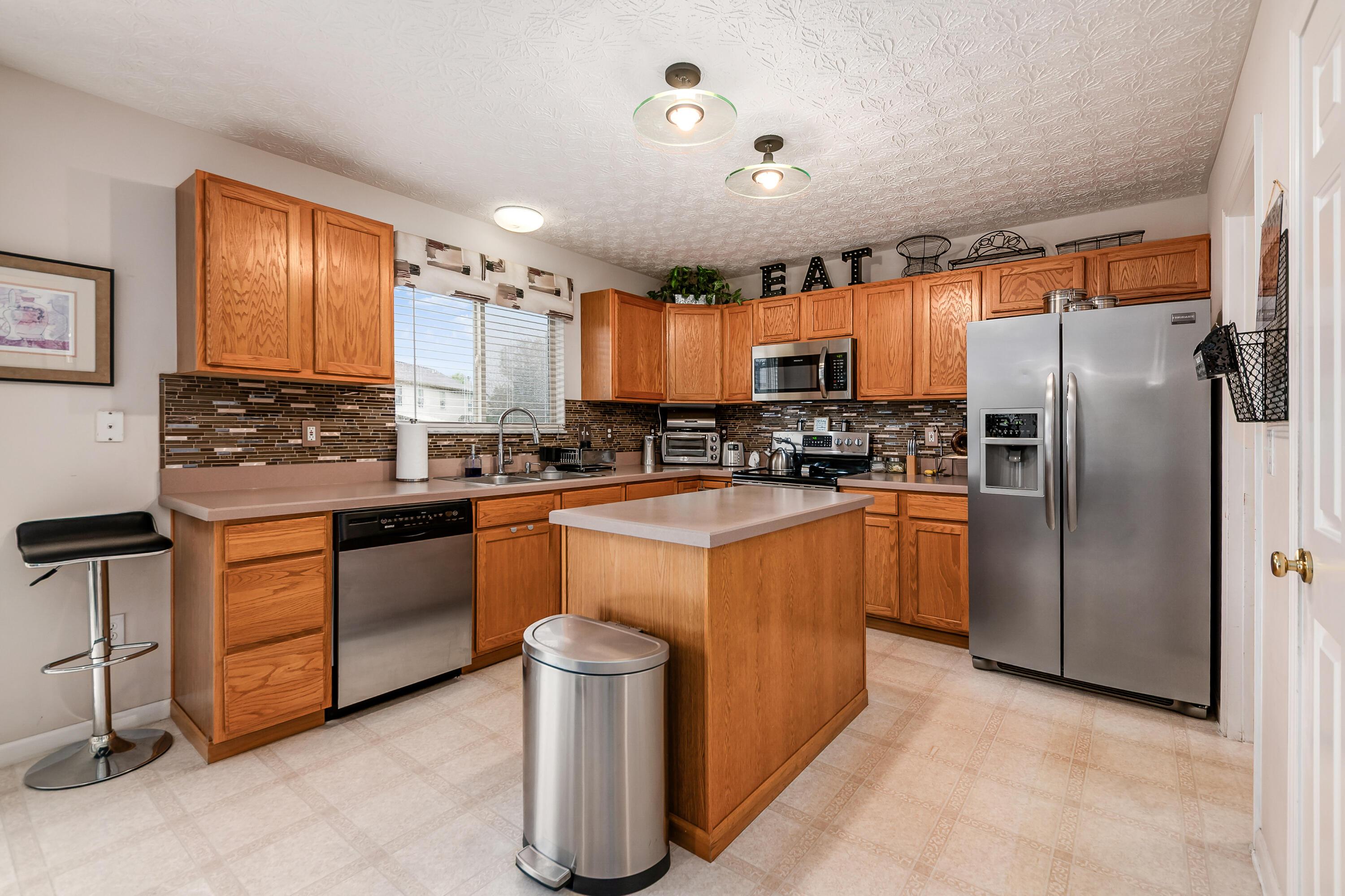 9019 Kingsley Drive, Reynoldsburg, Ohio image 19