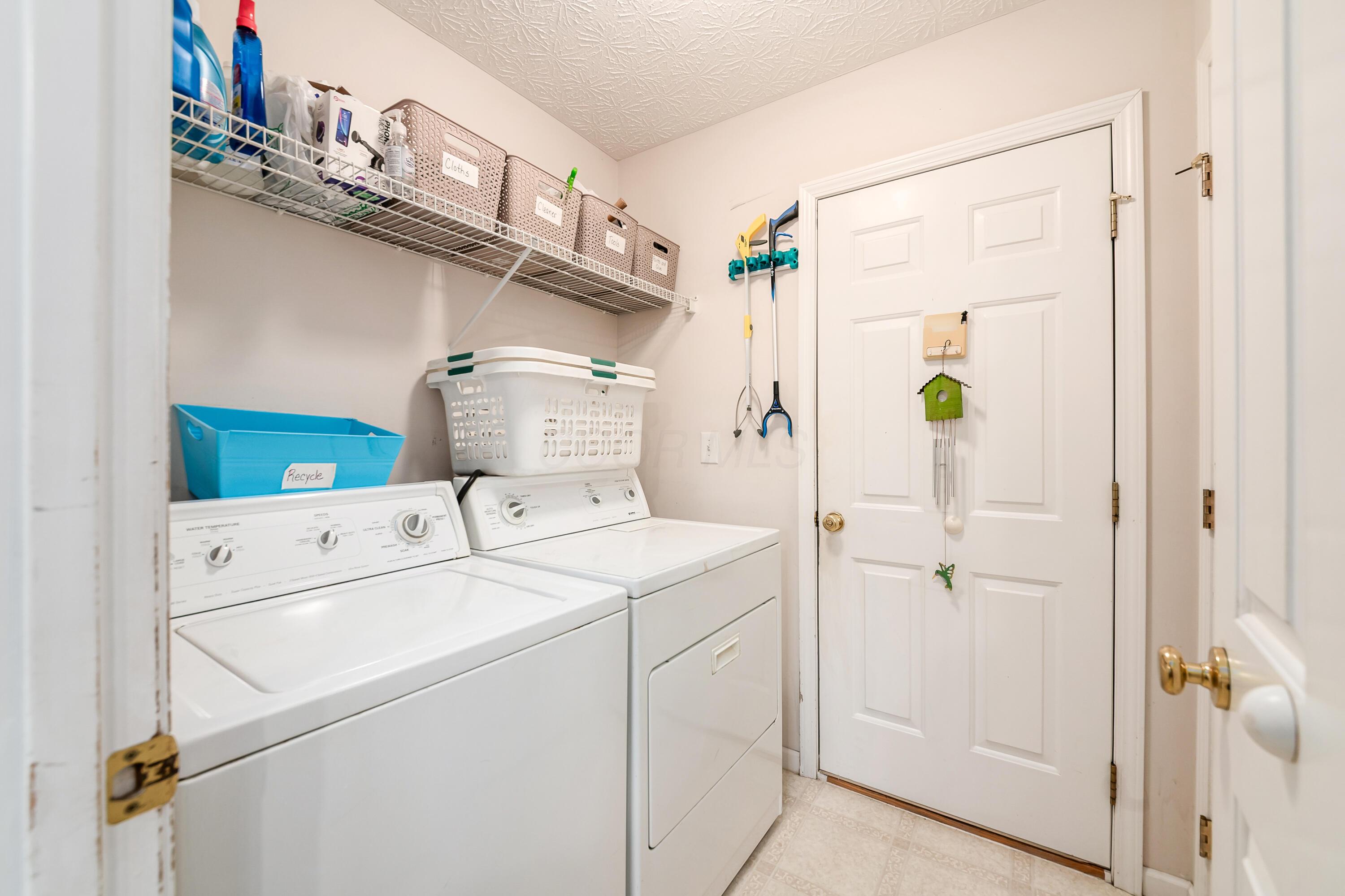 9019 Kingsley Drive, Reynoldsburg, Ohio image 24