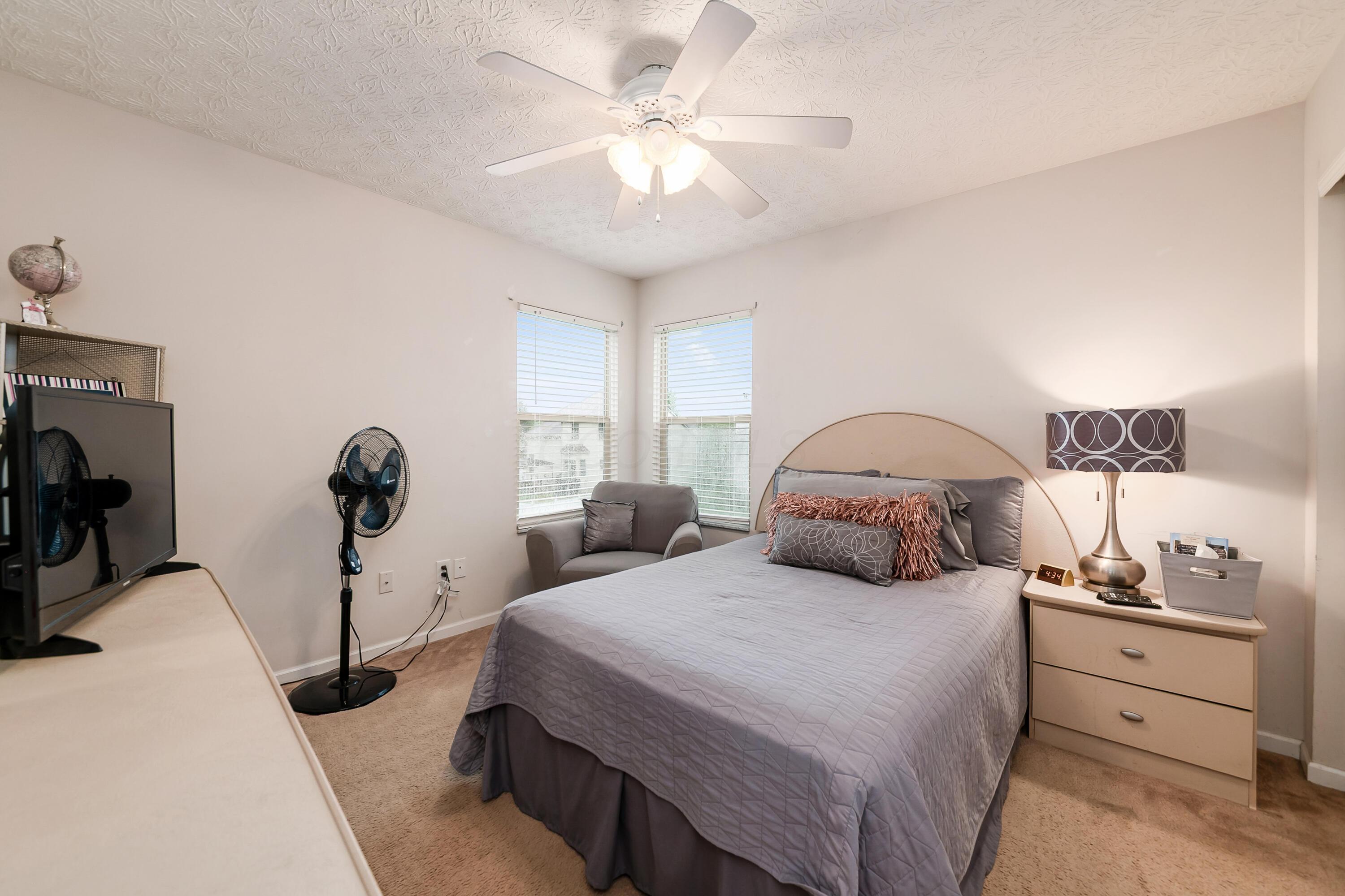 9019 Kingsley Drive, Reynoldsburg, Ohio image 27