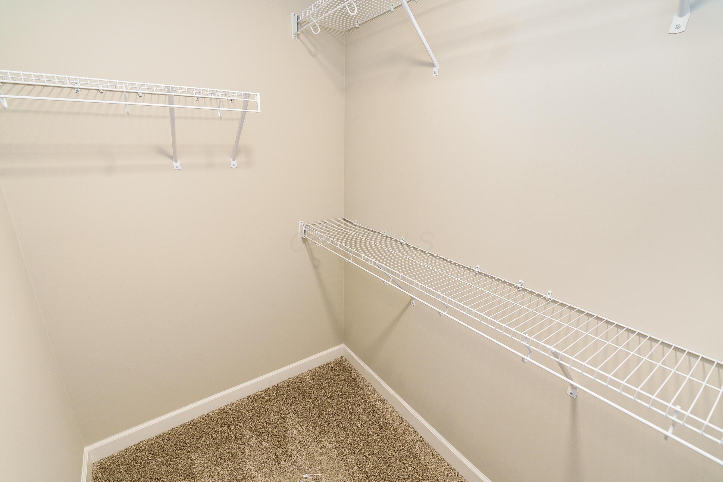 7445 Phoebe Lane, Powell, Ohio image 31
