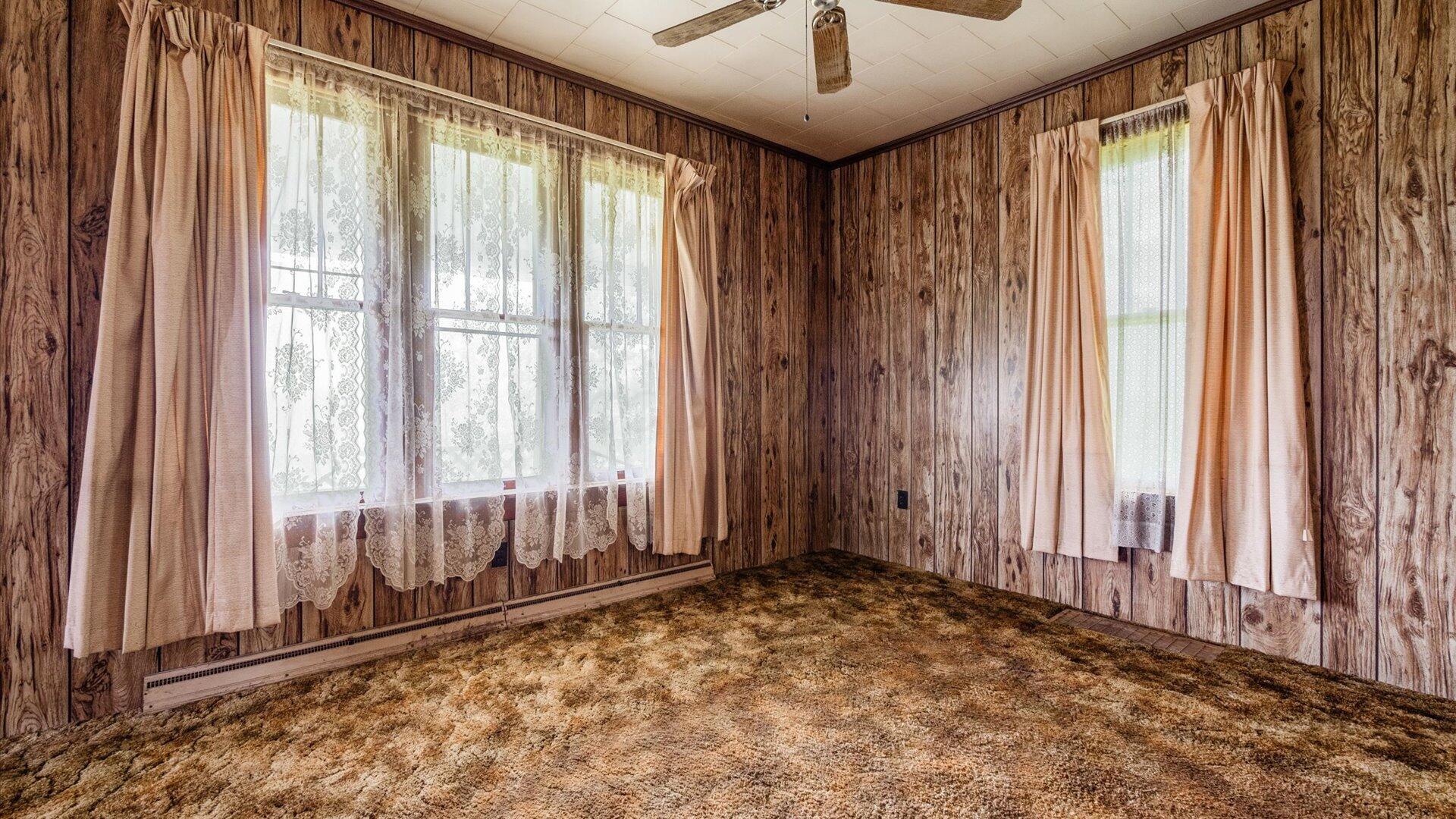 8045 Old Town Road, Roseville, Ohio image 3