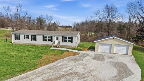 Photo of 8047 Ohio 314, Mansfield, OH 44904 (MLS # 226010327)