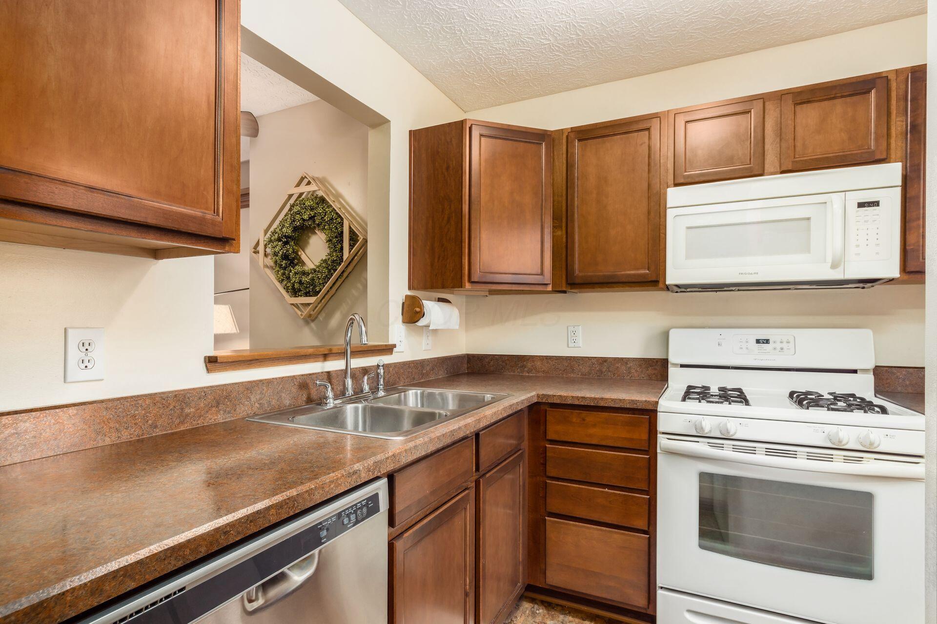 1601 Holland Drive #188A, Hilliard, Ohio image 6