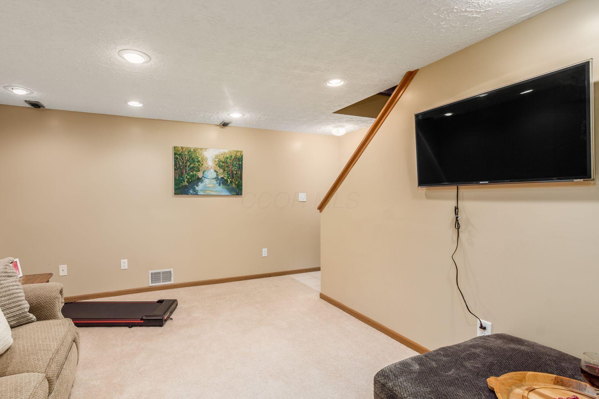 1601 Holland Drive #188A, Hilliard, Ohio image 19