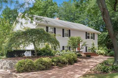 Photo of 2453 Reyn New Albany Road, Blacklick, OH 43004 (MLS # 225042471)