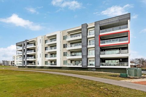 Photo of 5233 Highpointe Lakes Drive 301 #301, Westerville, OH 43081 (MLS # 226001207)