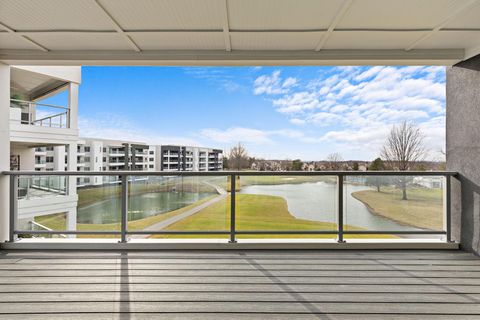 Photo of 5233 Highpointe Lakes Drive 6301 #6301, Westerville, OH 43081 (MLS # 226001207)