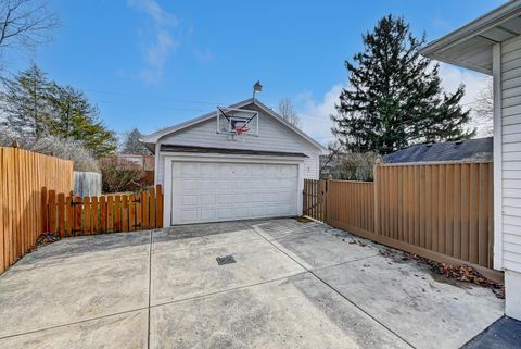 Tiny photo for 1828 Longview Drive, Springfield, OH 45504 (MLS # 225037632)