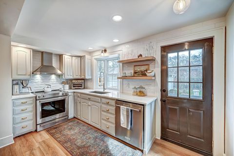 Tiny photo for 1828 Longview Drive, Springfield, OH 45504 (MLS # 225037632)