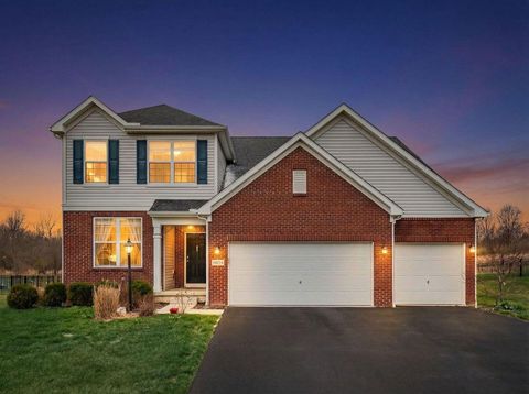 Photo of 10054 Viburnum Drive, Plain City, OH 43064 (MLS # 226007939)