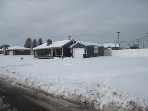 Tiny photo for 158 English Avenue, Newark, OH 43055 (MLS # 226003034)