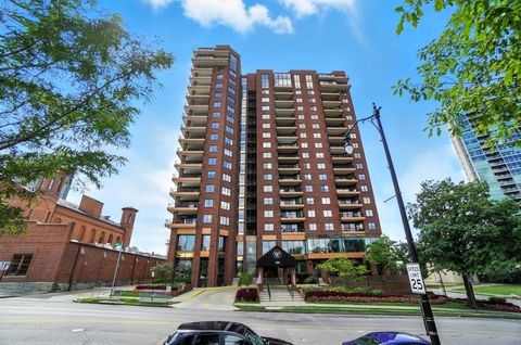 Tiny photo for 155 W Main Street 1105 #1105, Columbus, OH 43215 (MLS # 225031450)