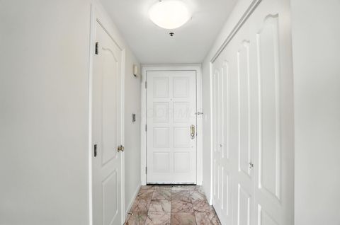 Tiny photo for 155 W Main Street 1105 #1105, Columbus, OH 43215 (MLS # 225031450)