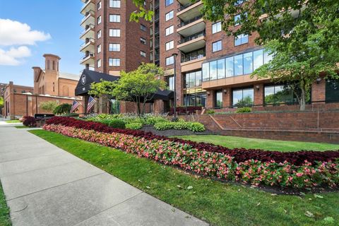 Photo of 155 W Main Street 1105 #1105, Columbus, OH 43215 (MLS # 225031450)