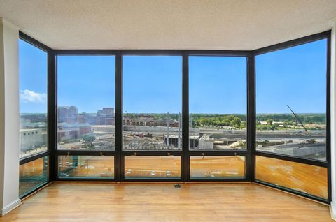 Tiny photo for 155 W Main Street 1105 #1105, Columbus, OH 43215 (MLS # 225031450)