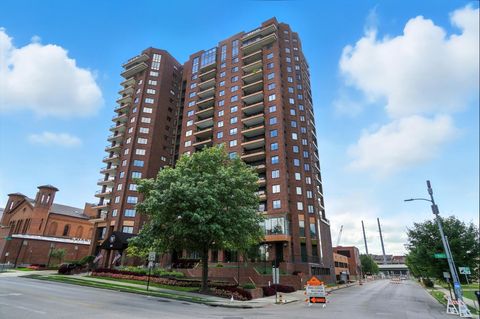 Tiny photo for 155 W Main Street 1105 #1105, Columbus, OH 43215 (MLS # 225031450)