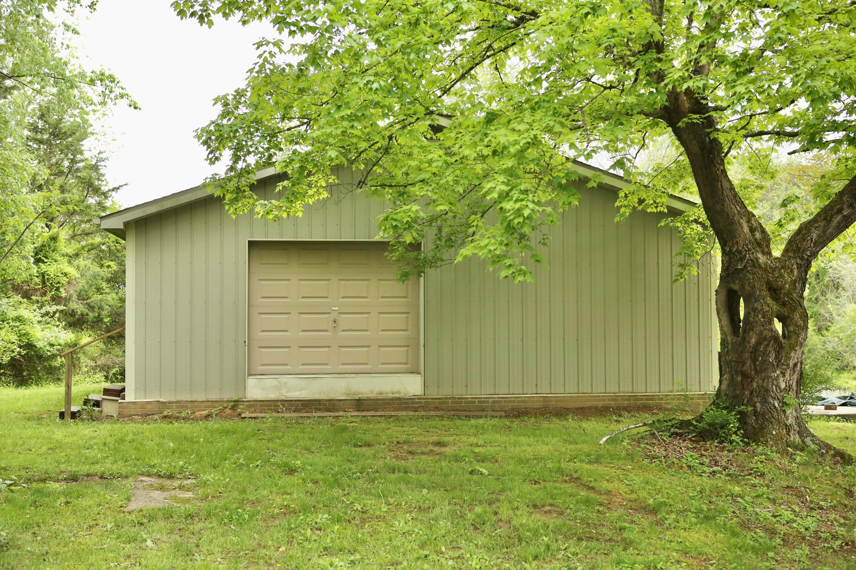 1676 E Bethel Church Road, Gallipolis, Ohio image 31