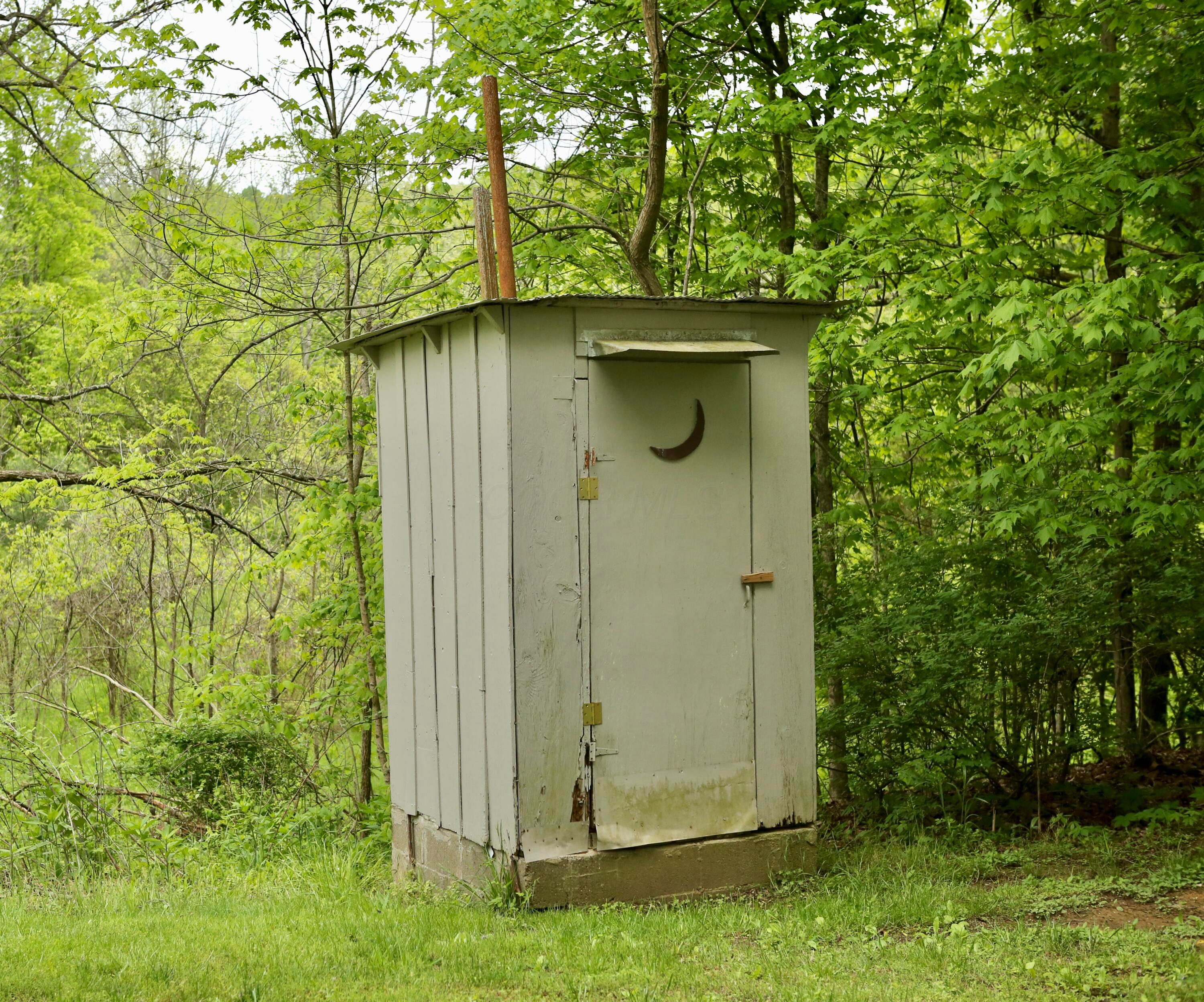 1676 E Bethel Church Road, Gallipolis, Ohio image 35