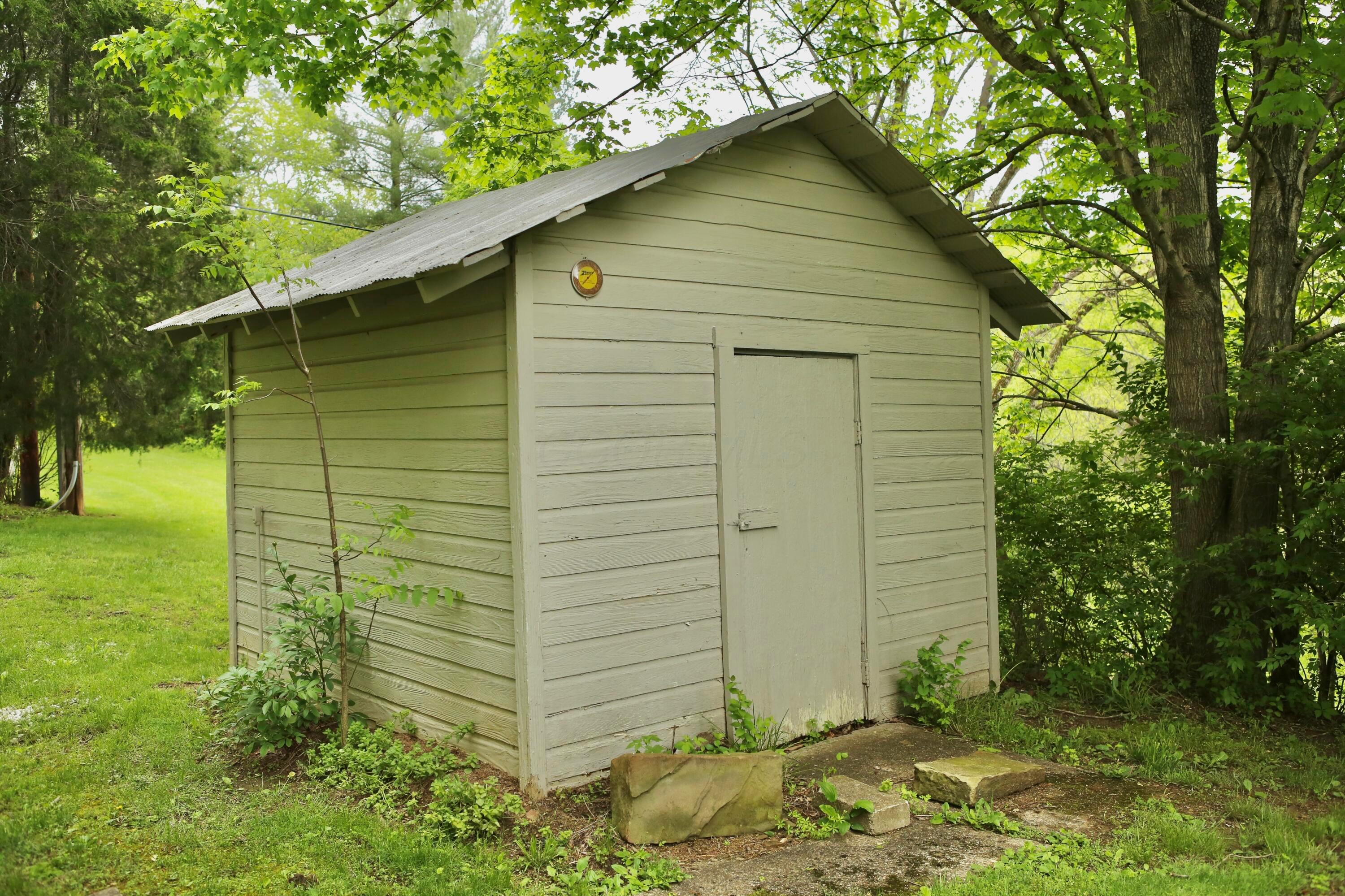 1676 E Bethel Church Road, Gallipolis, Ohio image 34