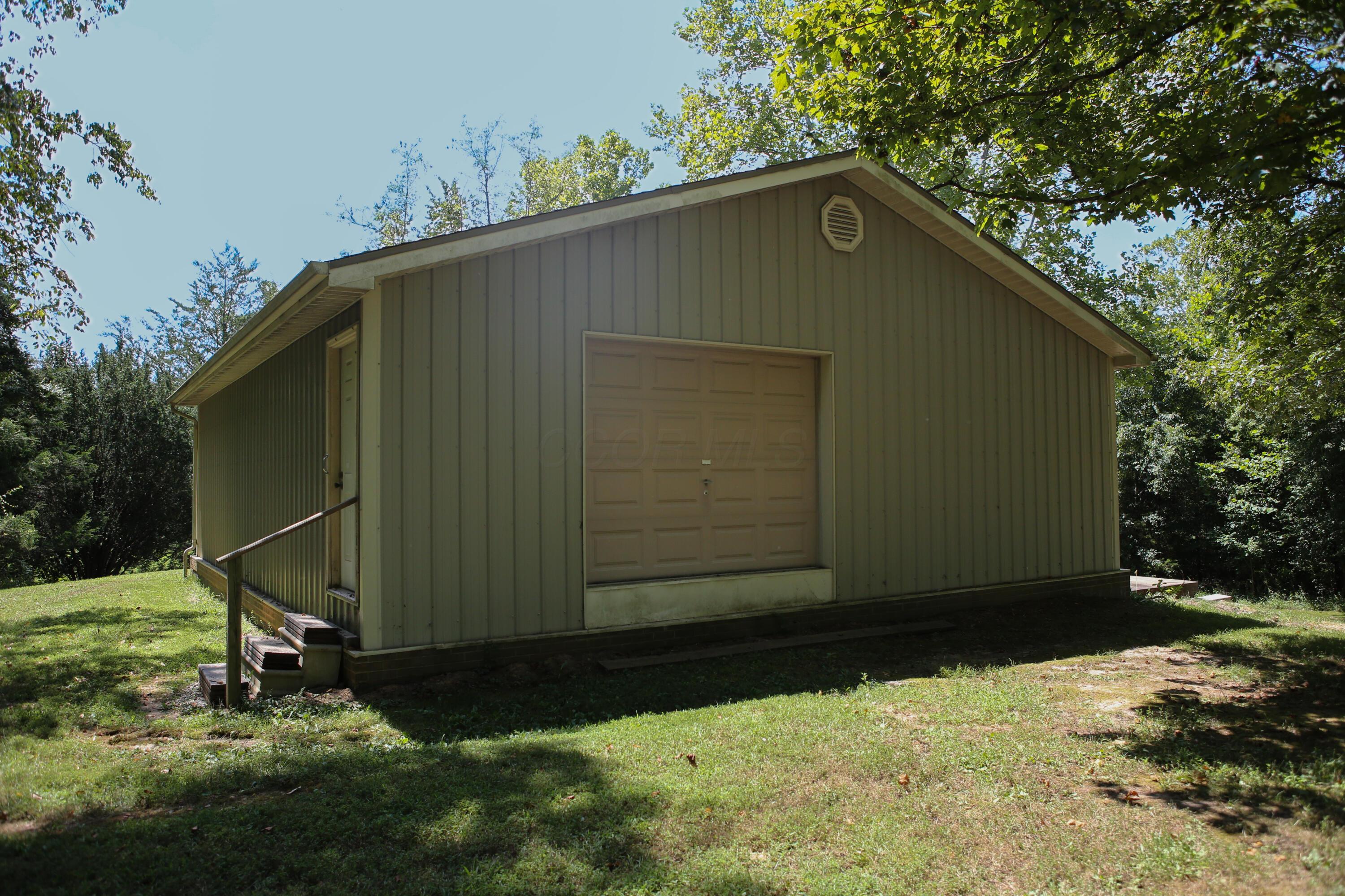 Gallipolis, Ohio 45631, United States, 4 Bedrooms Bedrooms, ,3 BathroomsBathrooms,Residential,Active,127174